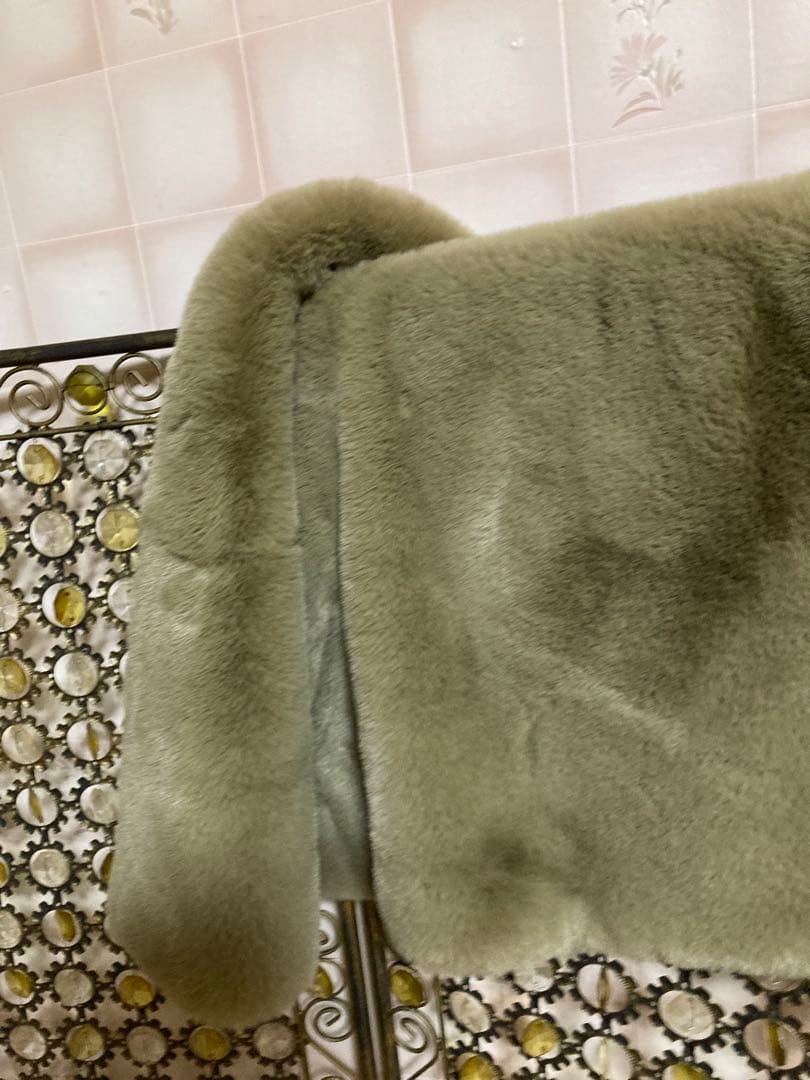 ケープ　タグ付き　JENNE リッチボリュームファーケープ　ポンチョ