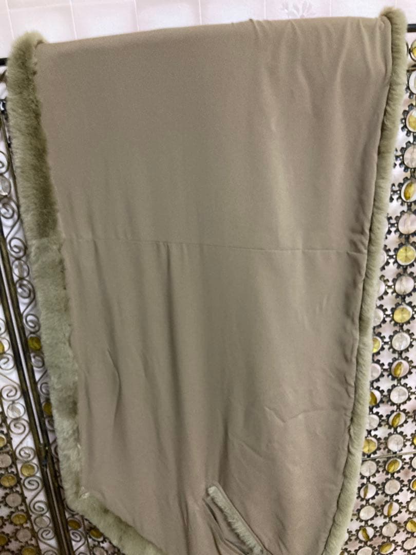 ケープ　タグ付き　JENNE リッチボリュームファーケープ　ポンチョ