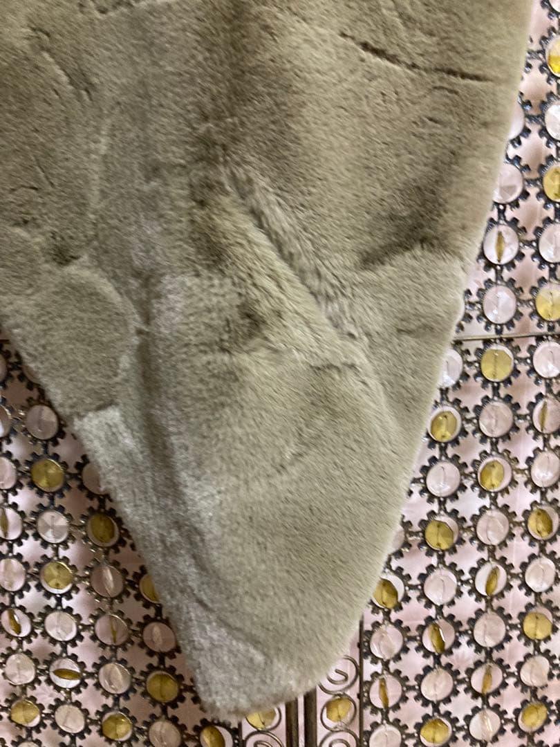 ケープ　タグ付き　JENNE リッチボリュームファーケープ　ポンチョ