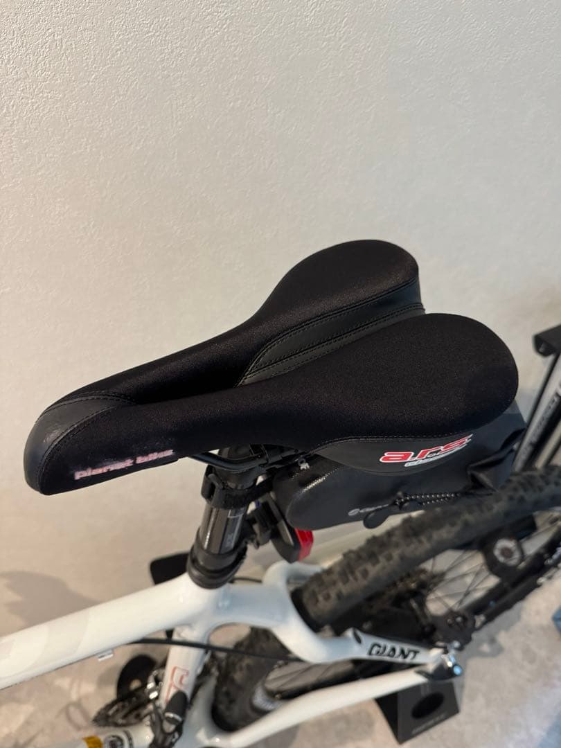 Giant XTC ADVANCED 3 カーボン MTB引取りに来られる方!