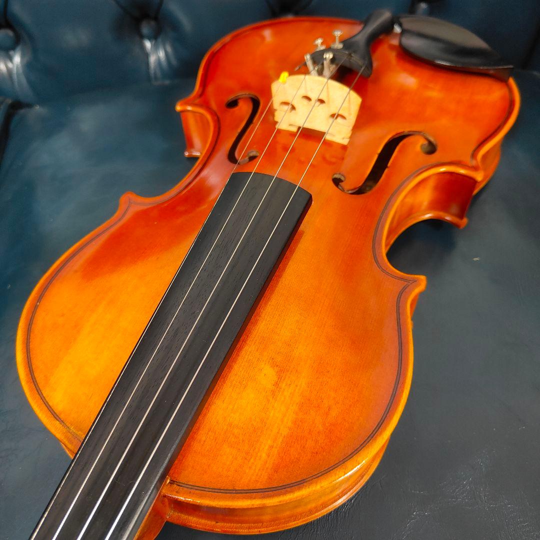 極美品○鈴木バイオリン○ No.300 4/4 1988年製 高級ハードケース付