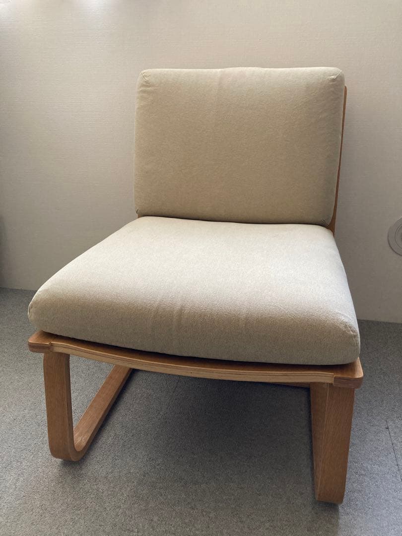 無印良品 リビングでもダイニングでもつかえるソファチェア