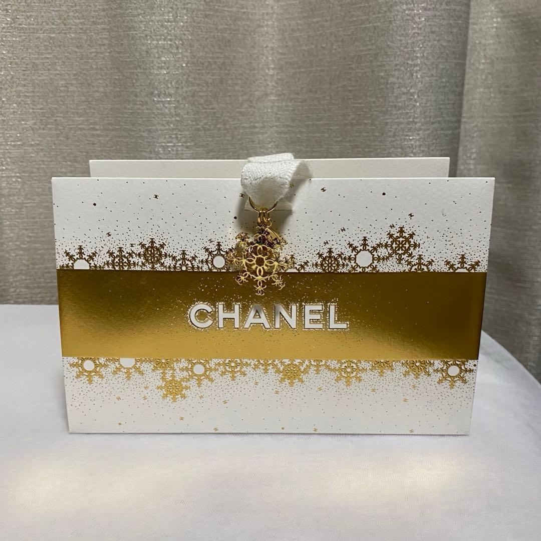 CHANEL 雪型チャーム付きボックス ショッパー 紙袋 クリスマスコフレ