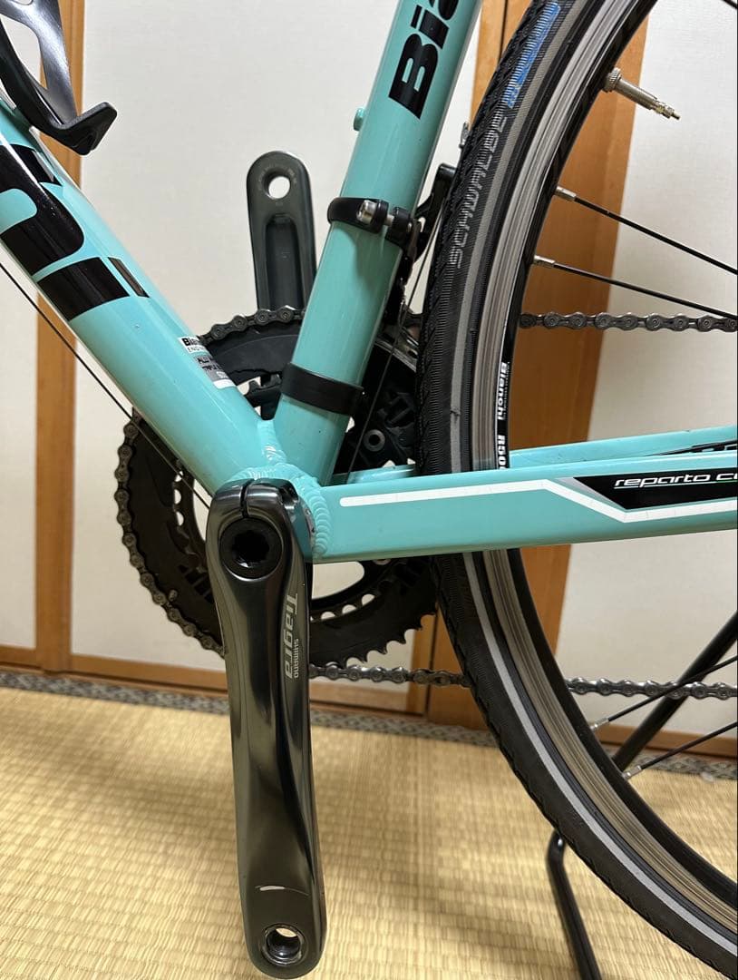 Bianchi ビアニローネ Tiagra