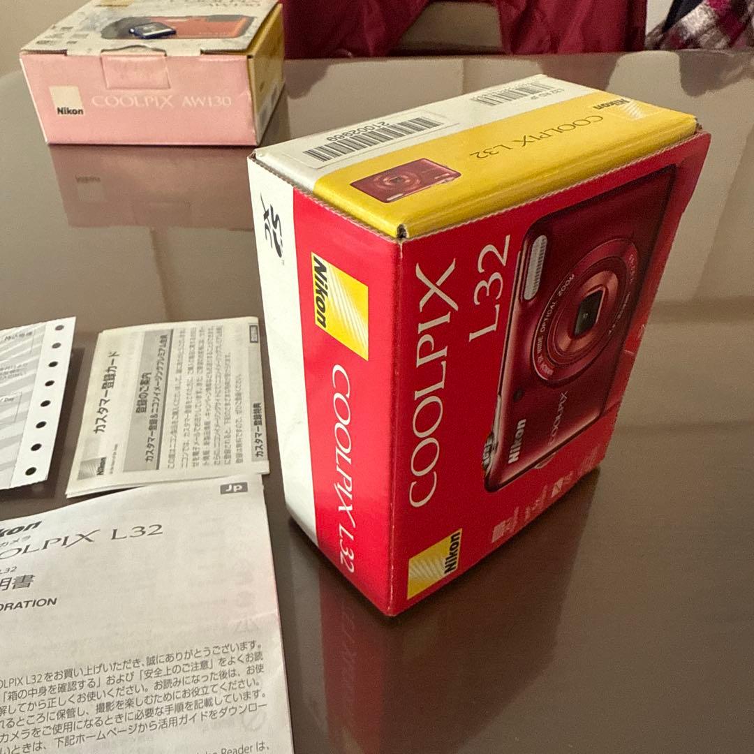 ハナ　Nikon COOLPIX L32 デジカメ