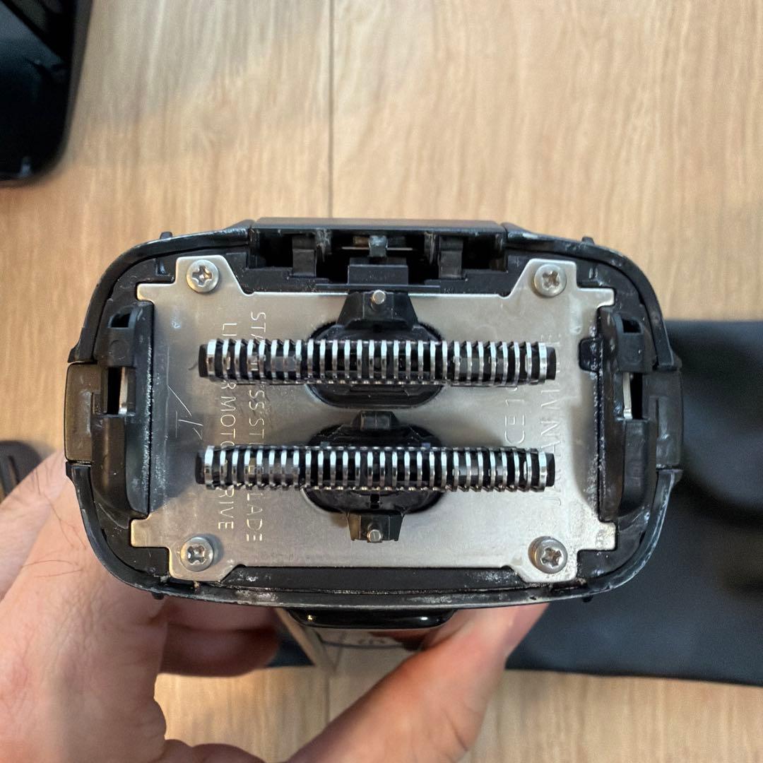 ラムダッシュ ES-LV7V 洗浄充電器付 替刃25/5