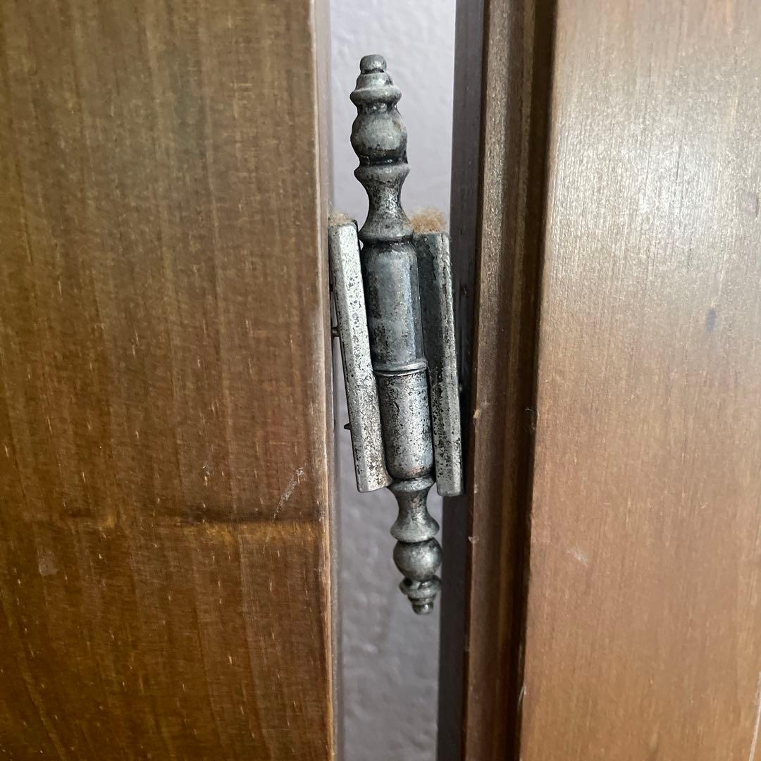 スペイン製木製キャビネット(送料8600円込)⭐️4日まで出品⭐️