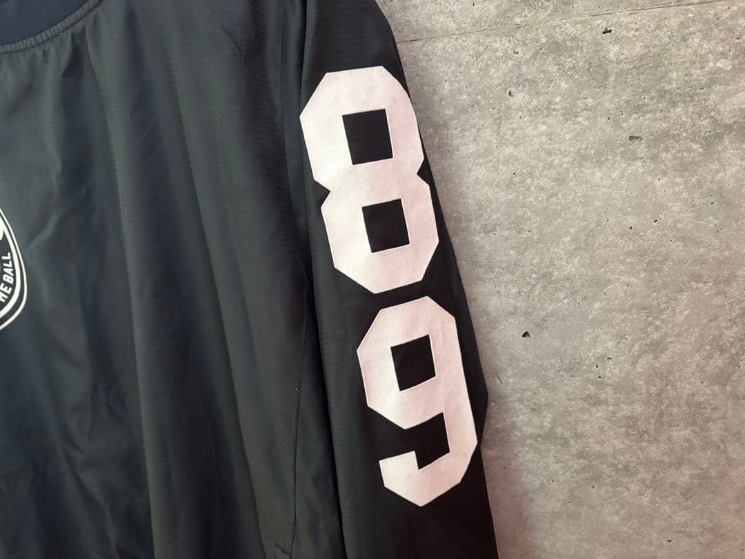 PEARLY GATES 黒ぽいネイビー　ジャケット 89