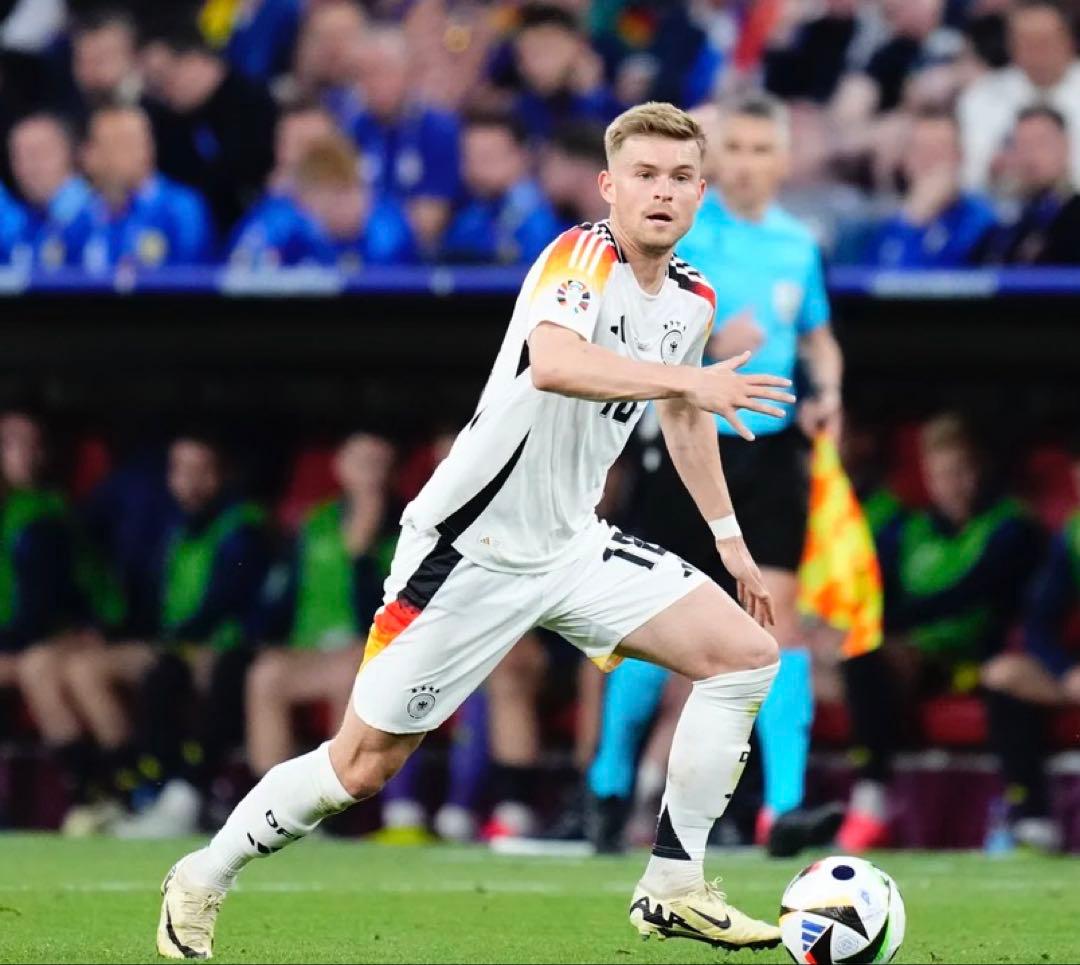 ナイキ ズーム マーキュリアル ヴェイパー 15 Pro 26cm