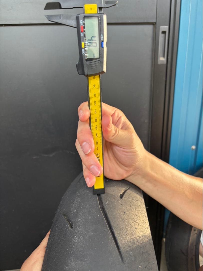 まこと様　ダンロップ　α-13SP