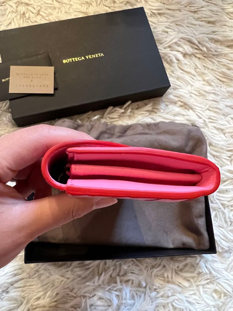 【nae.nae】ボッテガ・ヴェネタ 新品未使用　長財布