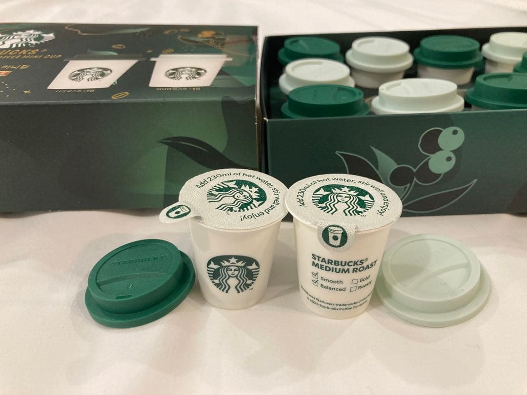 即日発送！レア！韓国 スターバックス コーヒー ミニカップ 12個入り