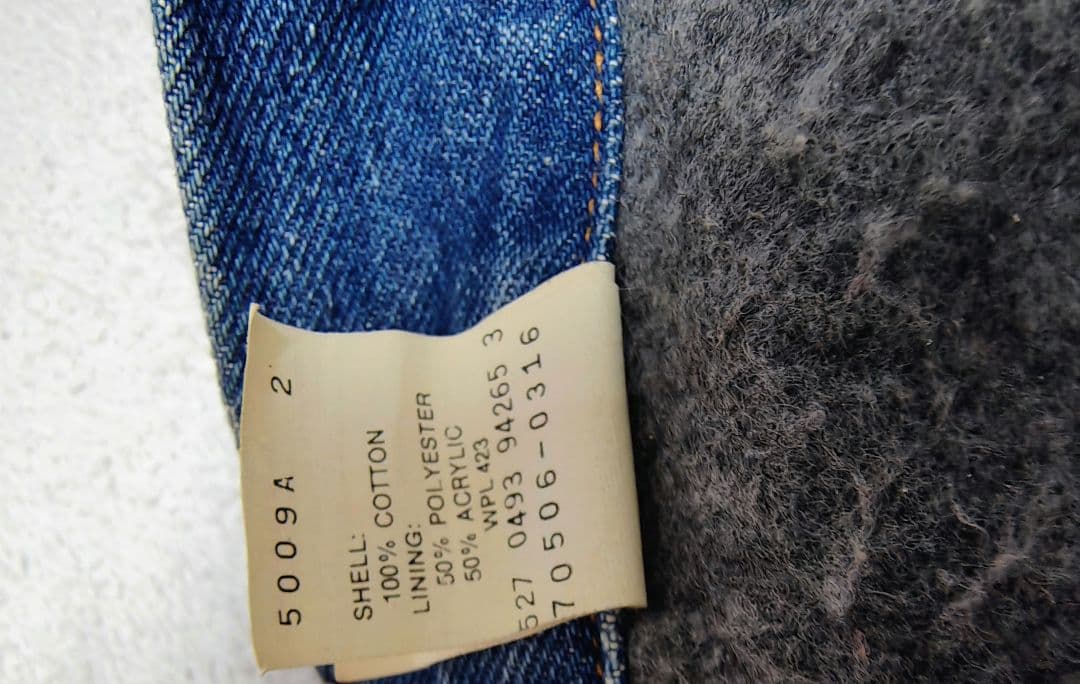 【犬】LEVI'S デニムジャケット 70506-0316 サイズ40