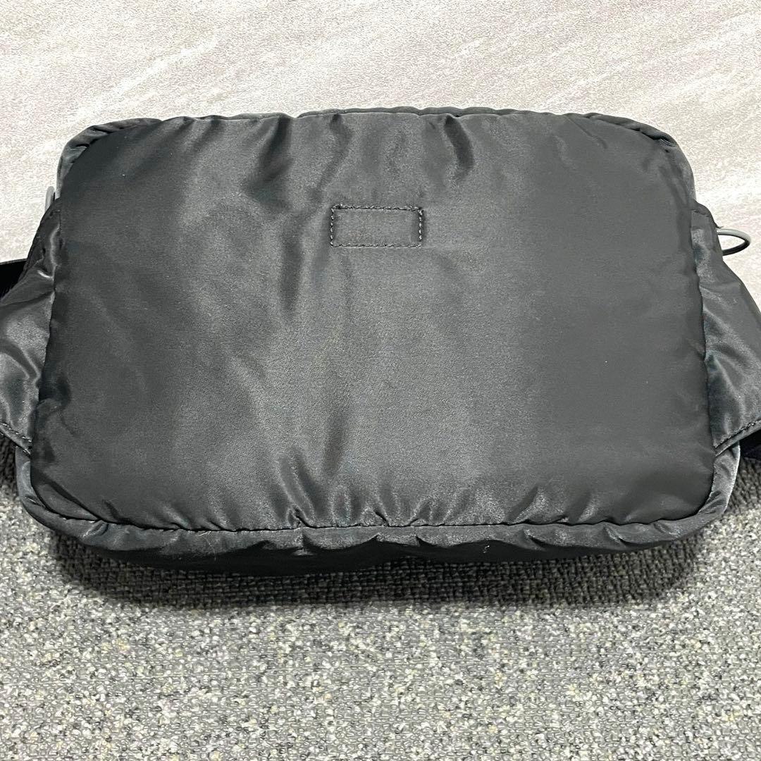 美品 人気✨ PORTER タンカー ウエストバック 黒 ヒップバッグ