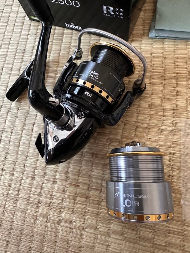 Daiwa R´NESSA DIR 2500 ダイワ ルネッサ 箱・替スプール付