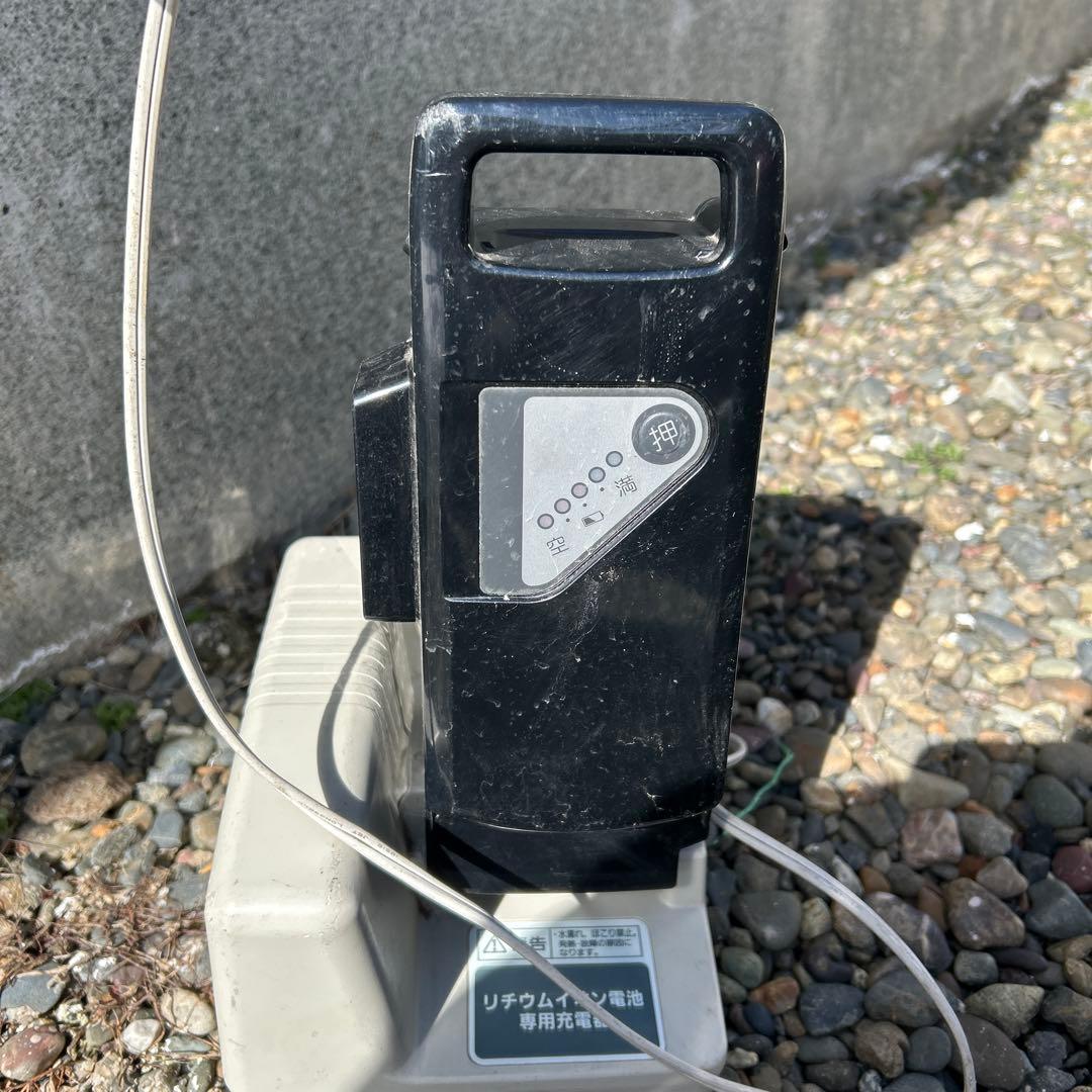 【送料込】ブリヂストン 電動アシスタベーシック自転車 グレー