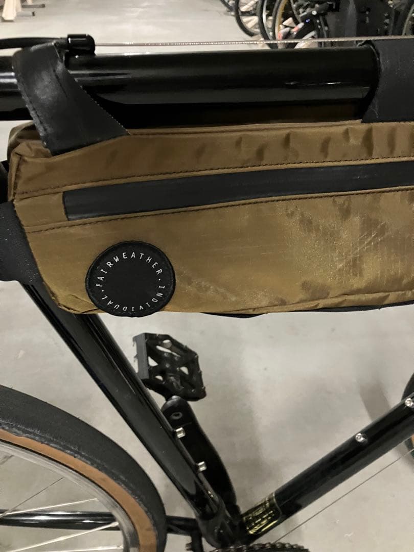 引き取り限定 SURLY CROSS CHECK BLACK 57 純正タイヤ付