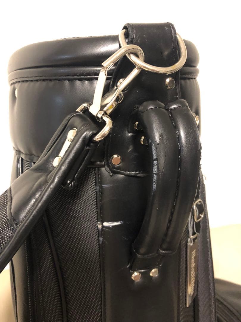 【送料込み】大人気　BLACK &WHITE ゴルフバッグ　黒