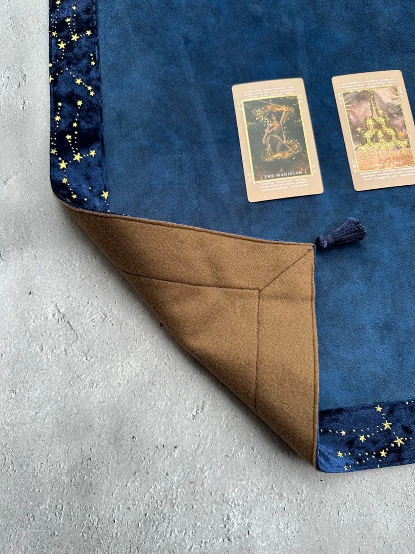 アストロジーベルベット　ハンドメイドタロットクロス　ネイビー