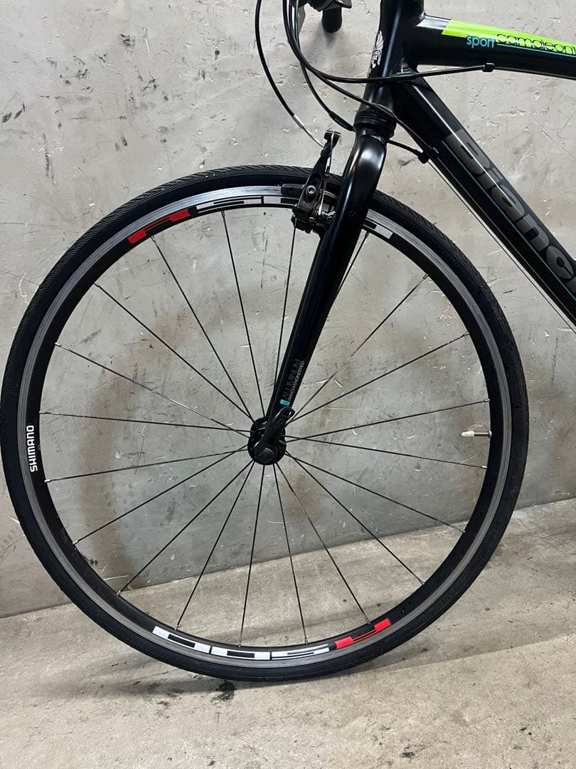 クロスバイク　 ビアンキ CAMALEONTE sport タイヤ新品❗️