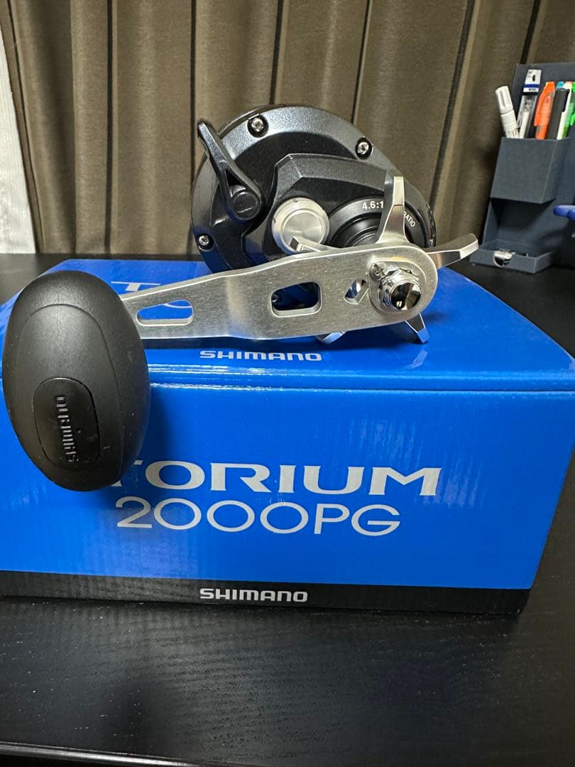 SHIMANO TORIUM 2000PG 両軸リール
