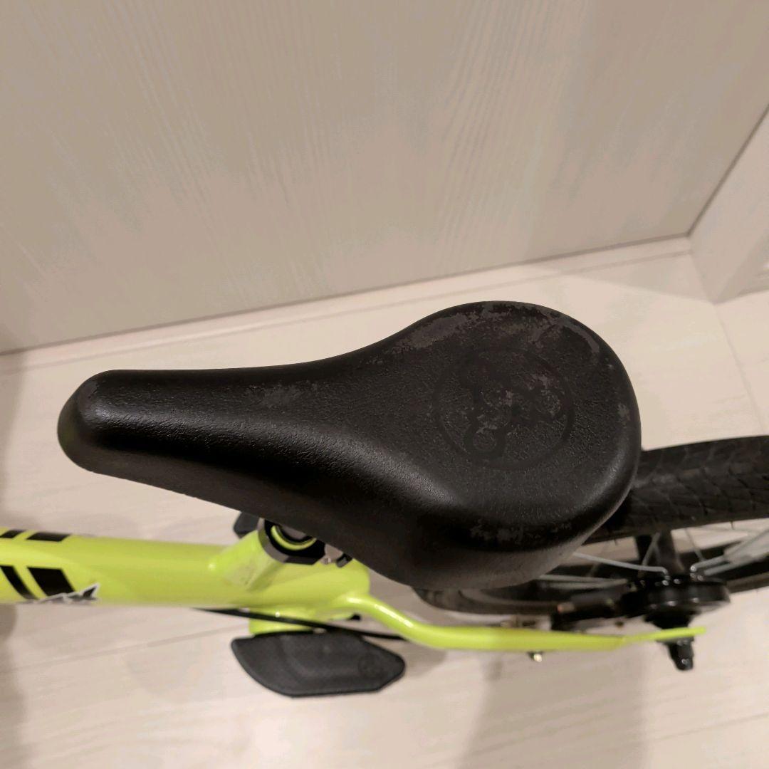 美品 ストライダー限定色 STRIDER 14X ライムイエロー 幼児自転車