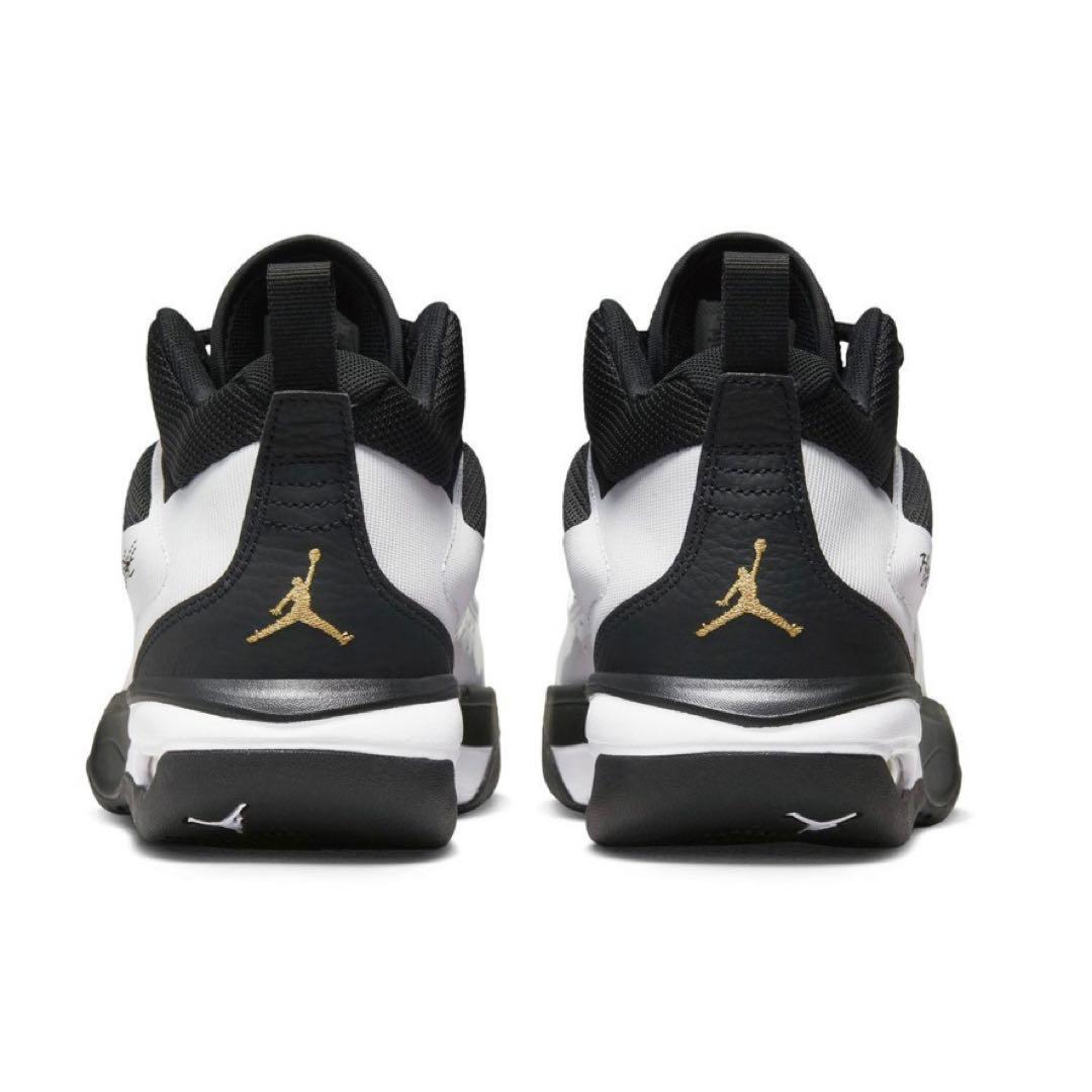「ほぼ新品、最安」ジョーダン ステイロイヤル3 BLACK/MGOLD