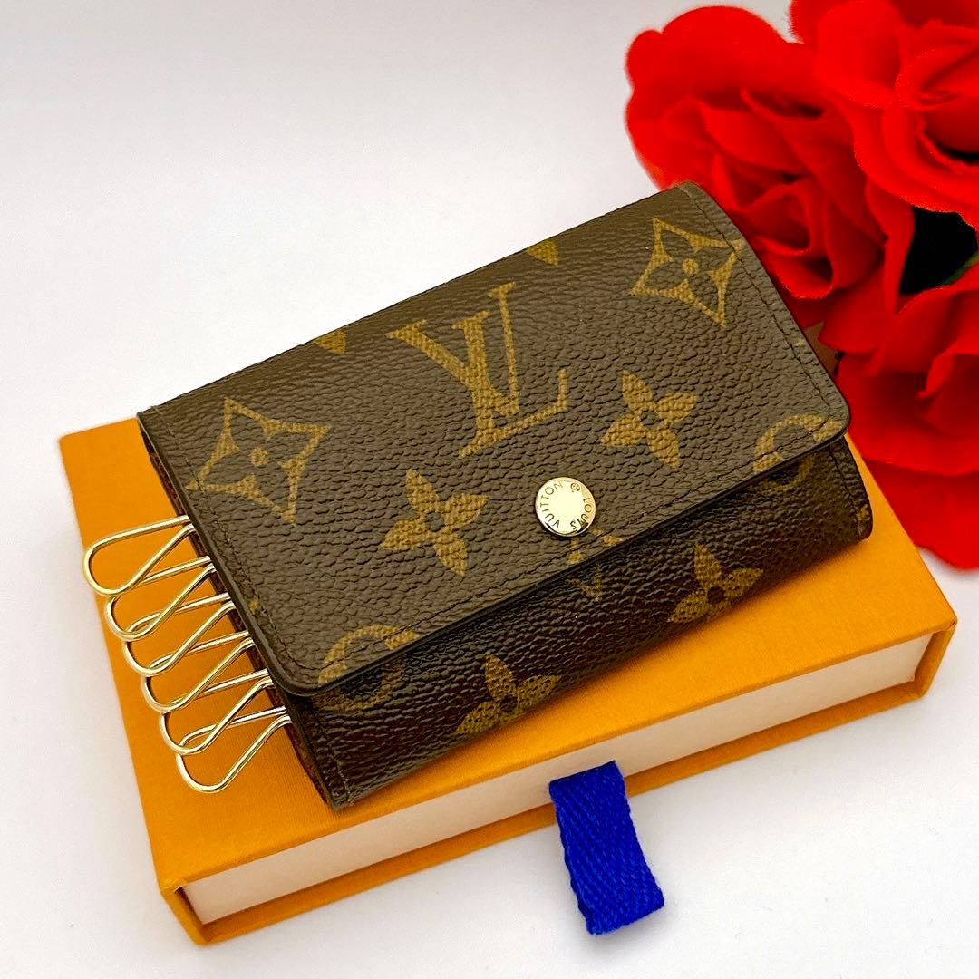 ルイヴィトン　モノグラム　6連　キーケース