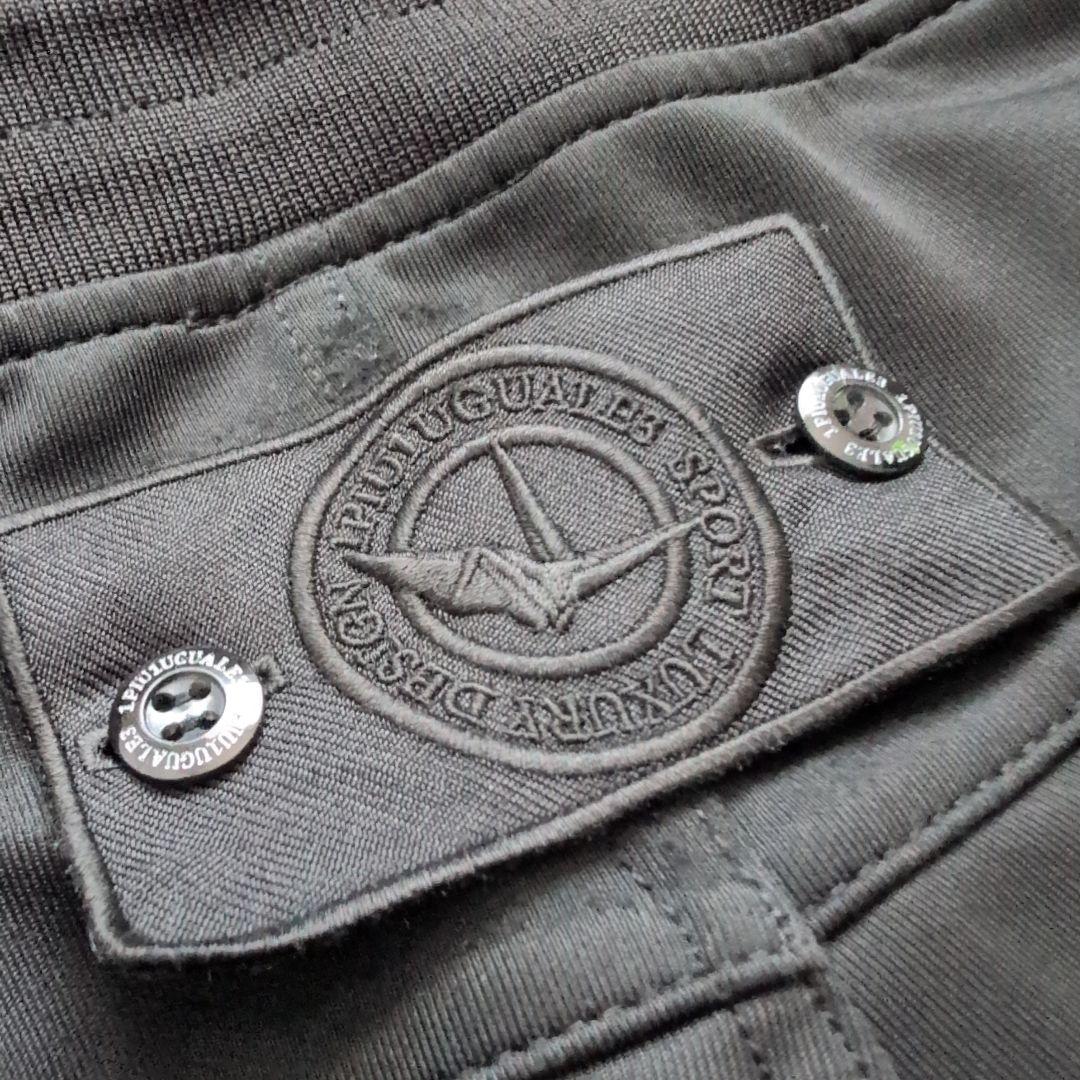 【希少】ウノピゥウノウグァーレトレ　ジョガーパンツ　人気ブラック　Ⅲ S