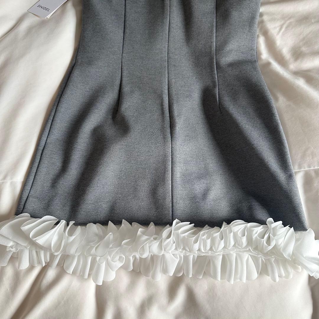 【未着用タグ付】SNIDEL USAGI ONLINE限定 ヘムフリルワンピース