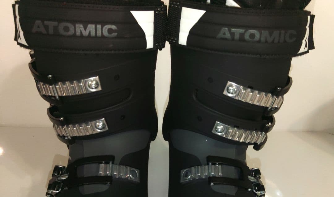 ATOMIC HAWX MAGNA80 25cm-25.5cm 新品収納袋付き - メルカリ