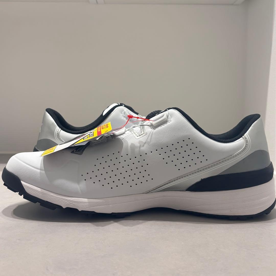 新品 定価1.87万円　AXEL ホワイト/ブラック ゴルフシューズ 28cm