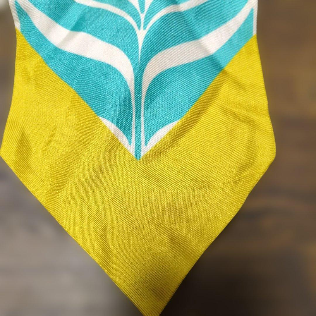 GUCCIスカーフ Gucci × adidasコラボ