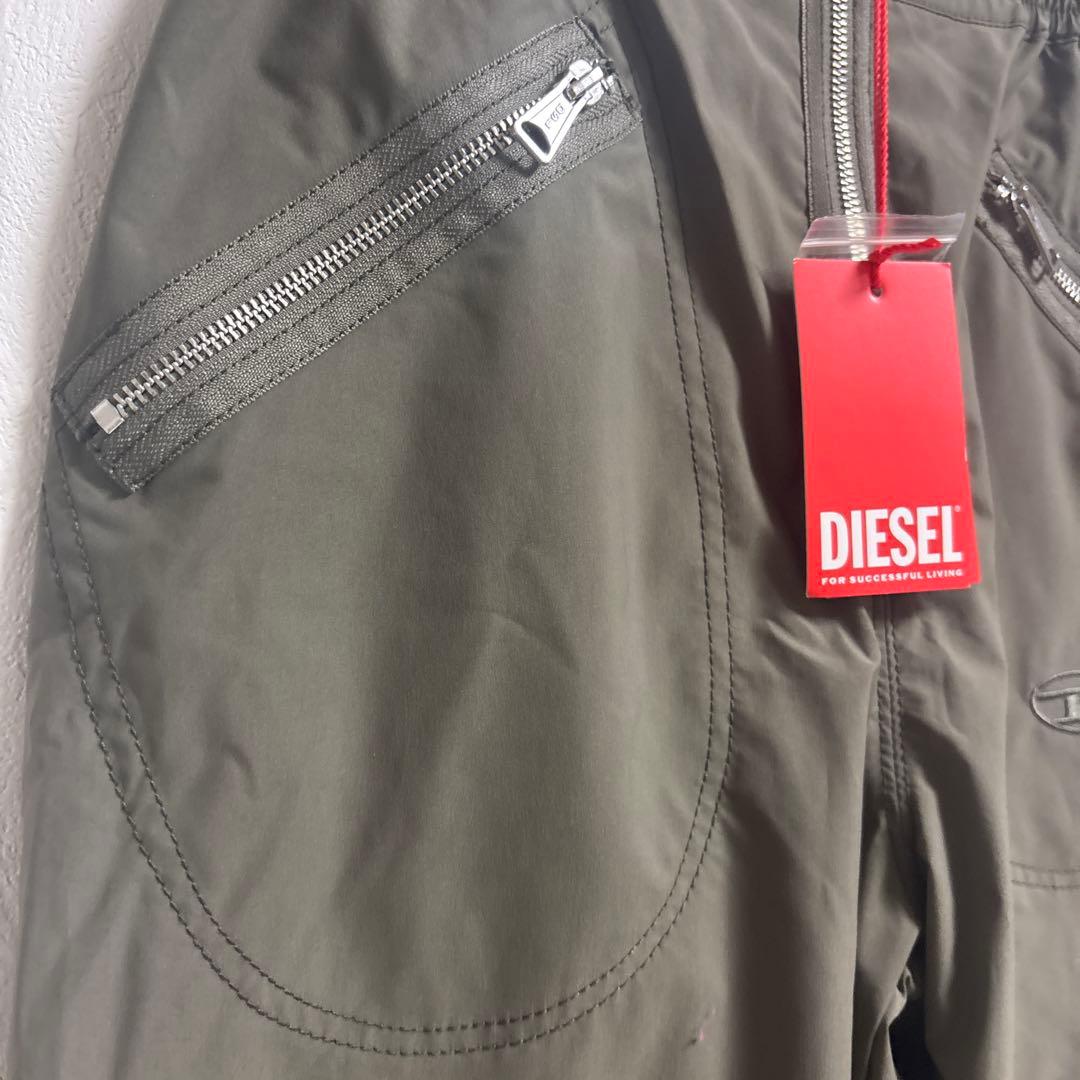 本日お値下げ終了します！！DIESEL レディースミリタリーカーゴパンツ