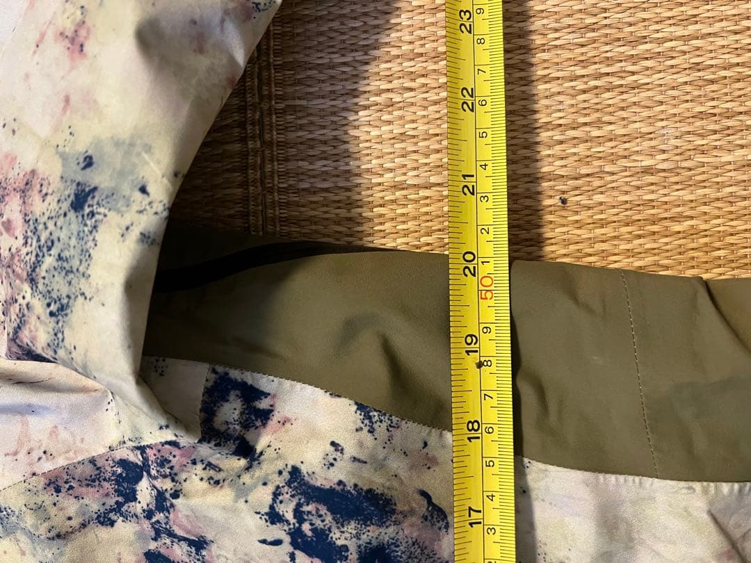 [ak] Burton GORE-TEXジャケット Mサイズ