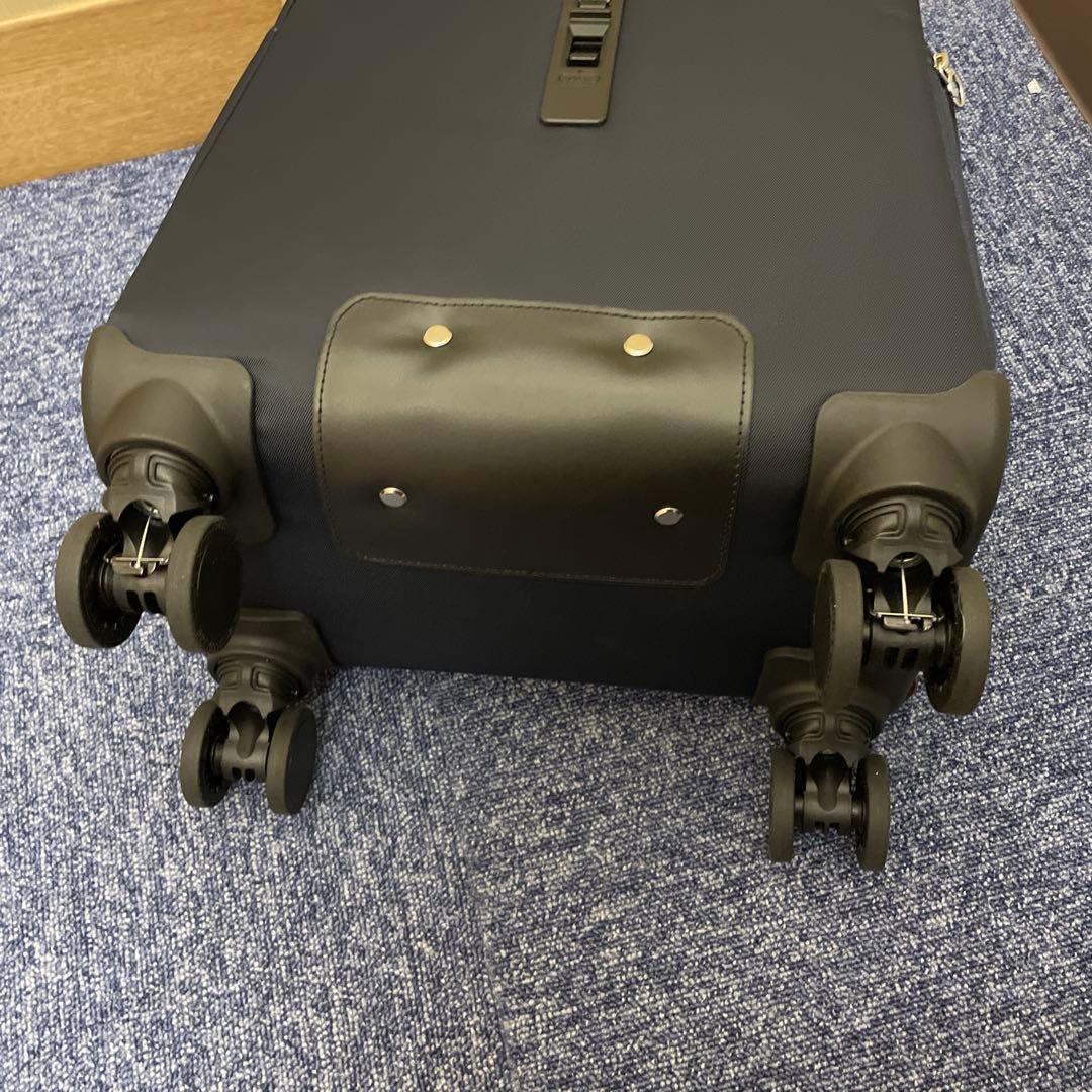 カナナプロジェクト　マイトロリー　黒のキャリーケース 24ℓ