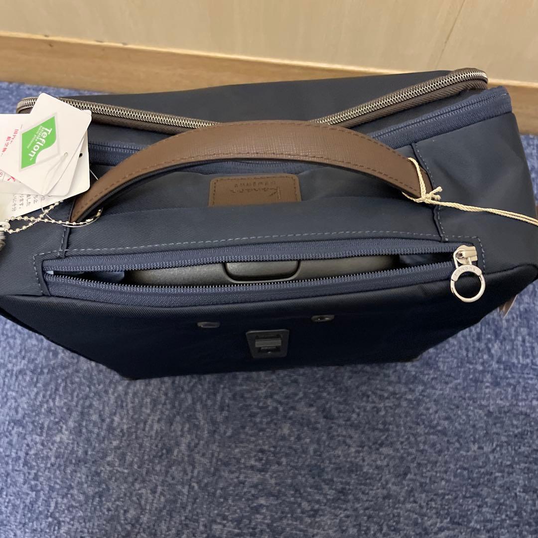 カナナプロジェクト　マイトロリー　黒のキャリーケース 24ℓ