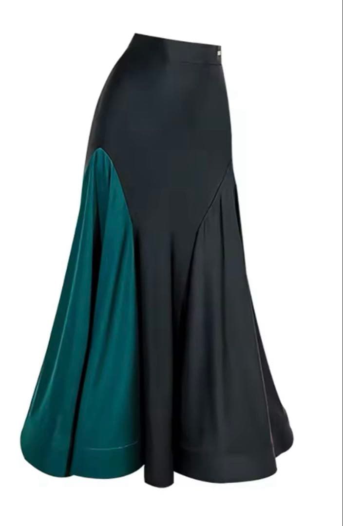 リコ様専用 社交ダンスダークグリーン フリルトップスと切り替え