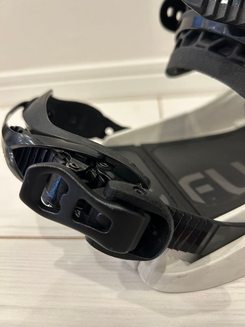 FLUX XF Mサイズ 17-18年モデル