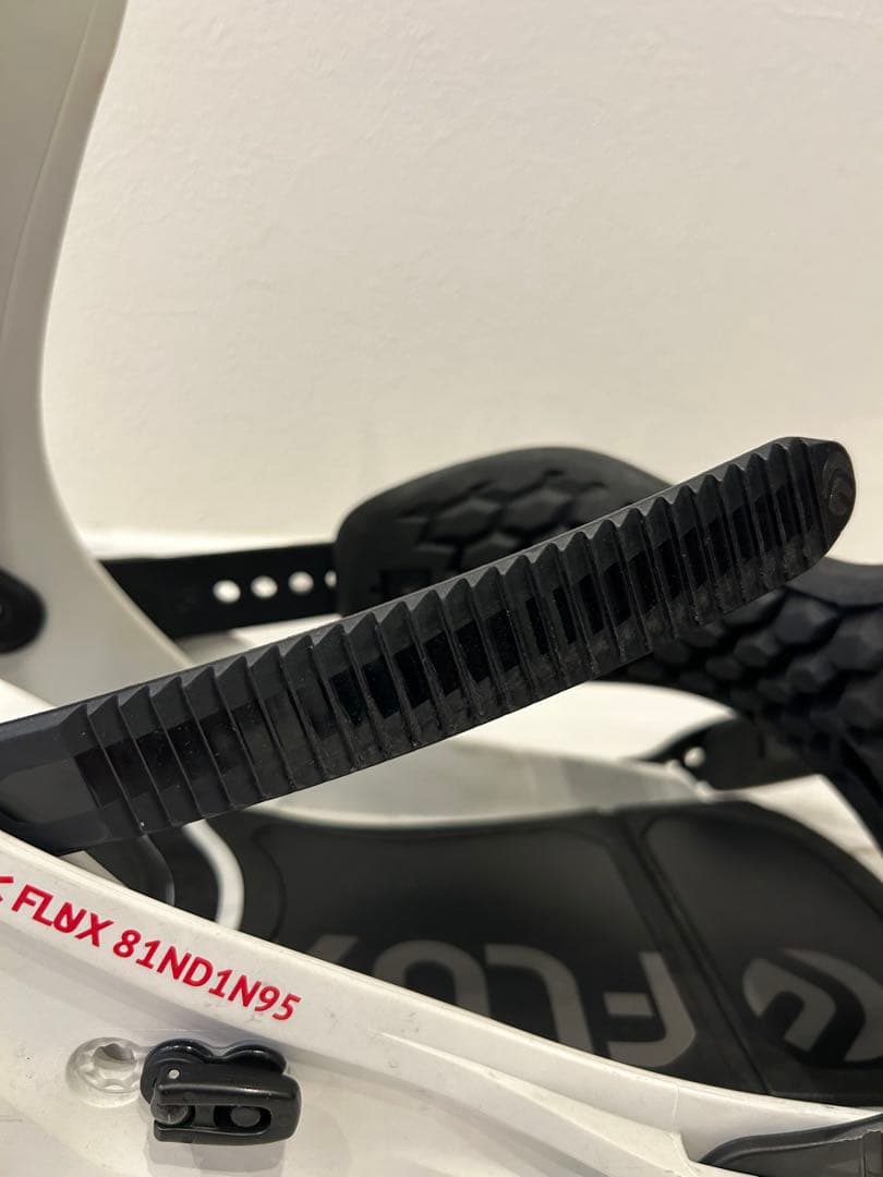 FLUX XF Mサイズ 17-18年モデル