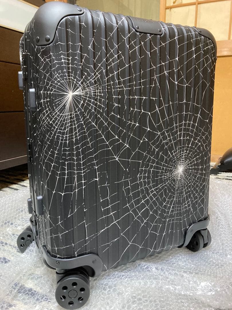 k【新品未使用】シュプリーム/リモワ 49L キャリーケース