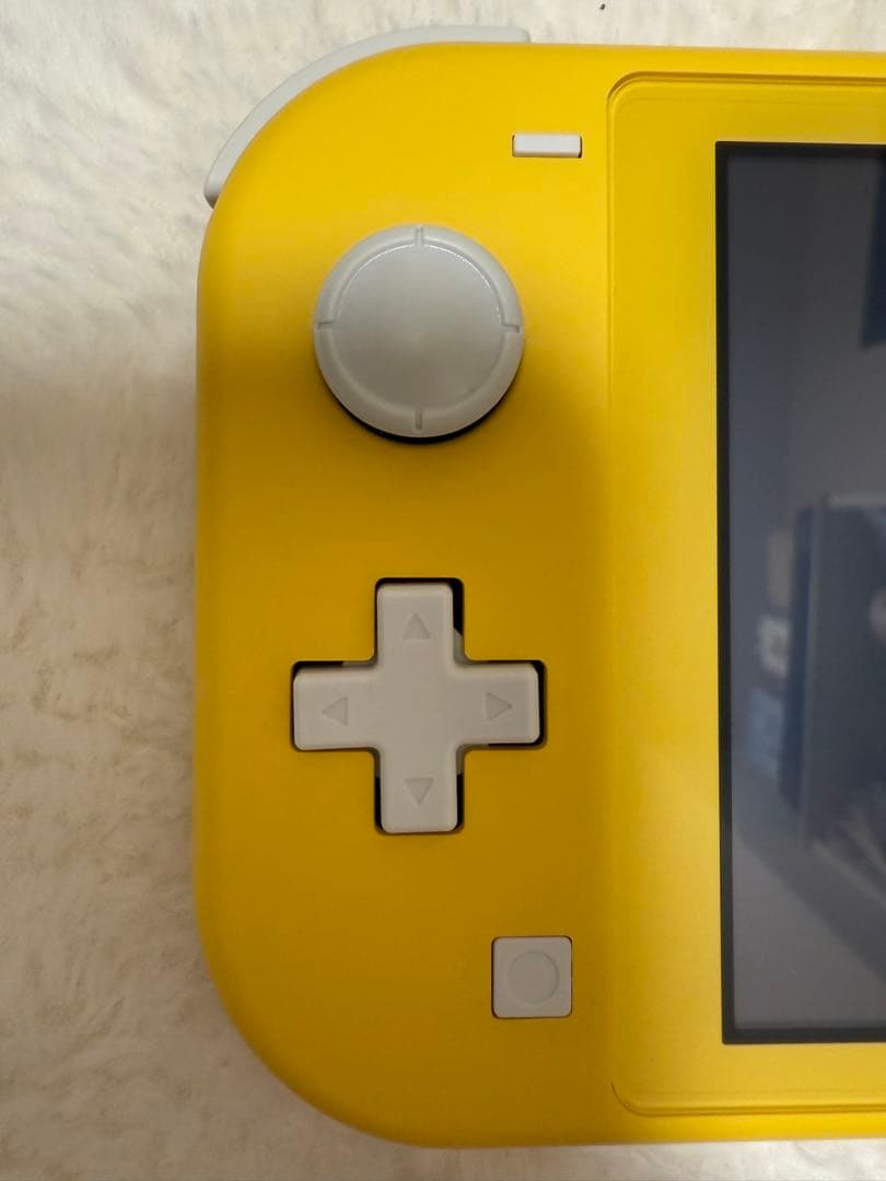 nintendo switch lite イエロー 箱なし 本体のみ