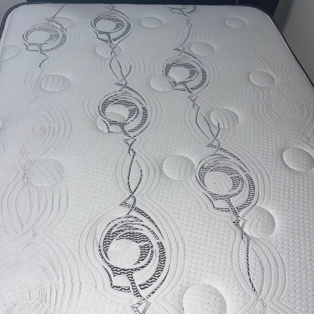 Beautyrest Golden Value シングルマットレス