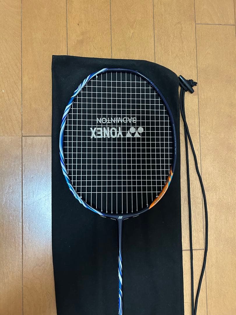 『美品』YONEX ASTROX 100ZZ 日本製　ダークネイビー　3UG5