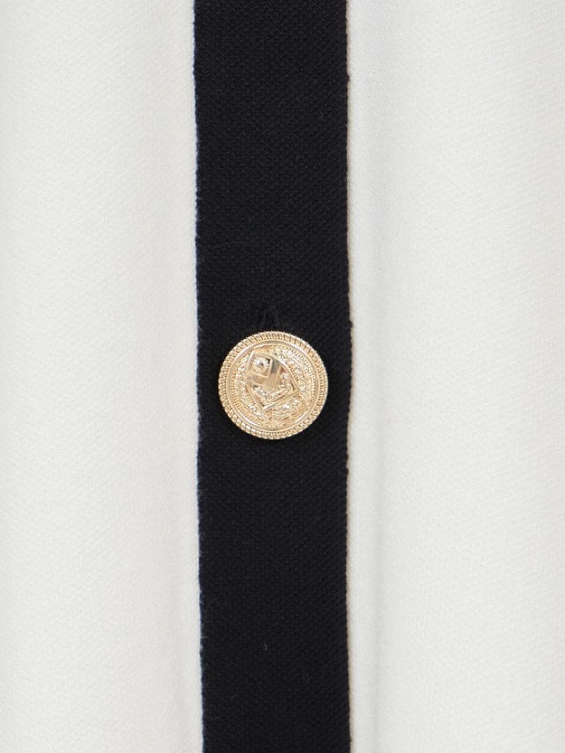 新品タグ付き ロイヤルパーティー 配色ニットケープジャケット ブラック ポンチョ