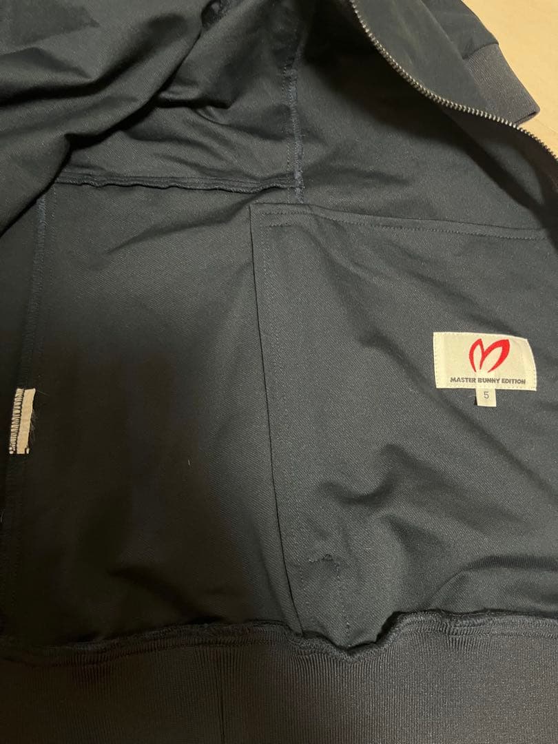 MASTER BUNNY EDITION ジップアップブルゾン