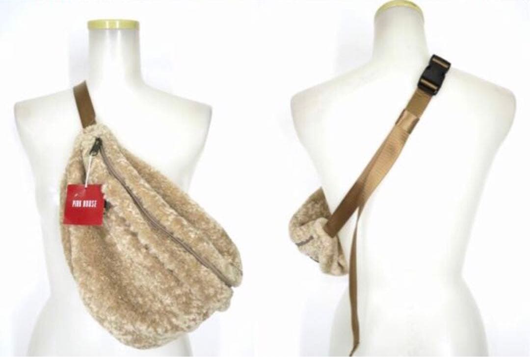 ピンクハウス　ぬいぐるみウエストポーチ　ボディバッグ　クマ　新品