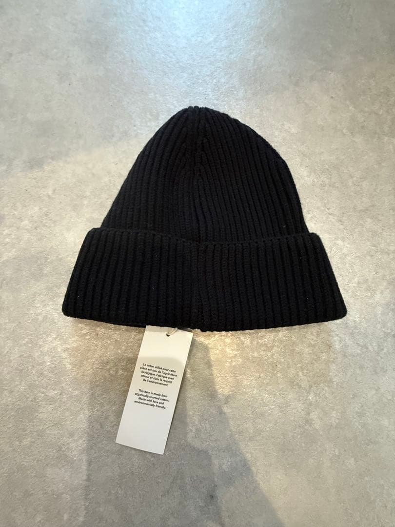 新品未使用　ami parisニットビーニー