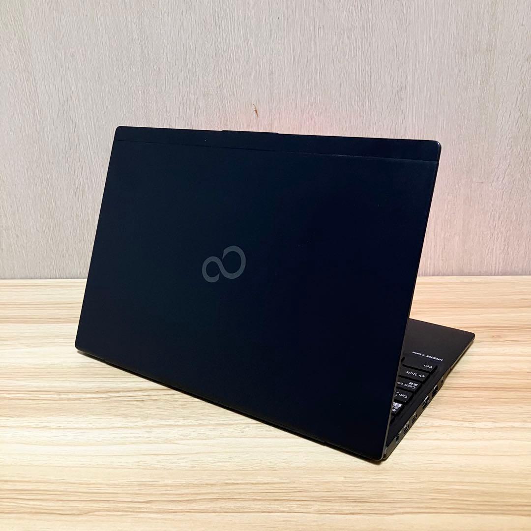 《フューチャー》第10世代LIFEBOOK U9310 i5