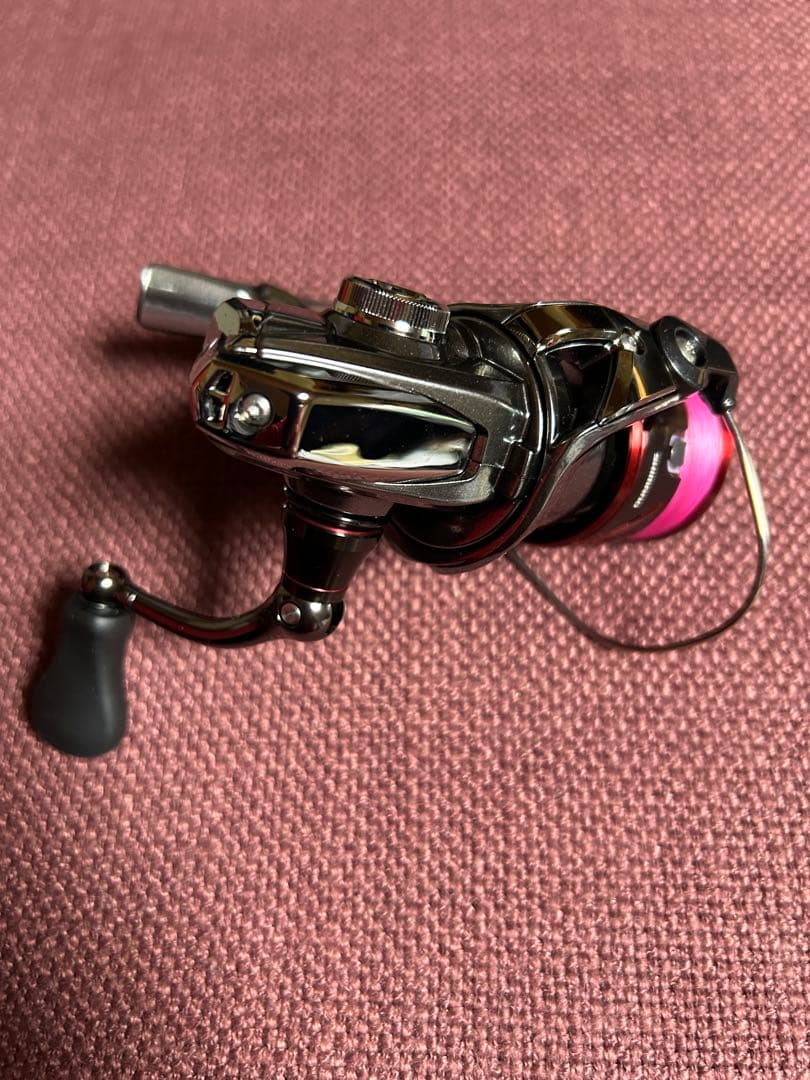 超美品 シマノ 16ストラディックci4 C2500Sスピニングリール 汎用